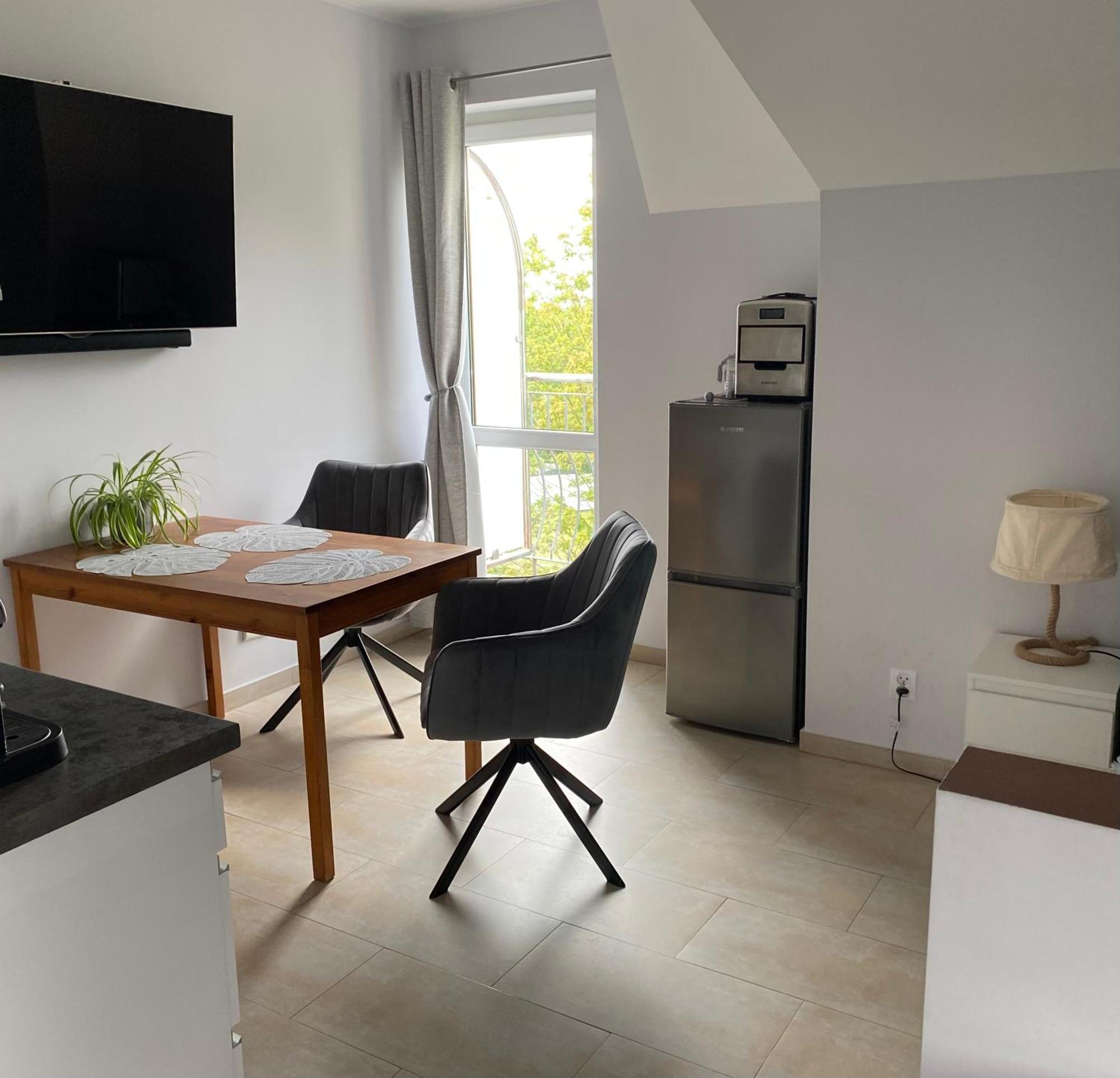Apartament Bella Lägenhet Miedzyzdroje Exteriör bild